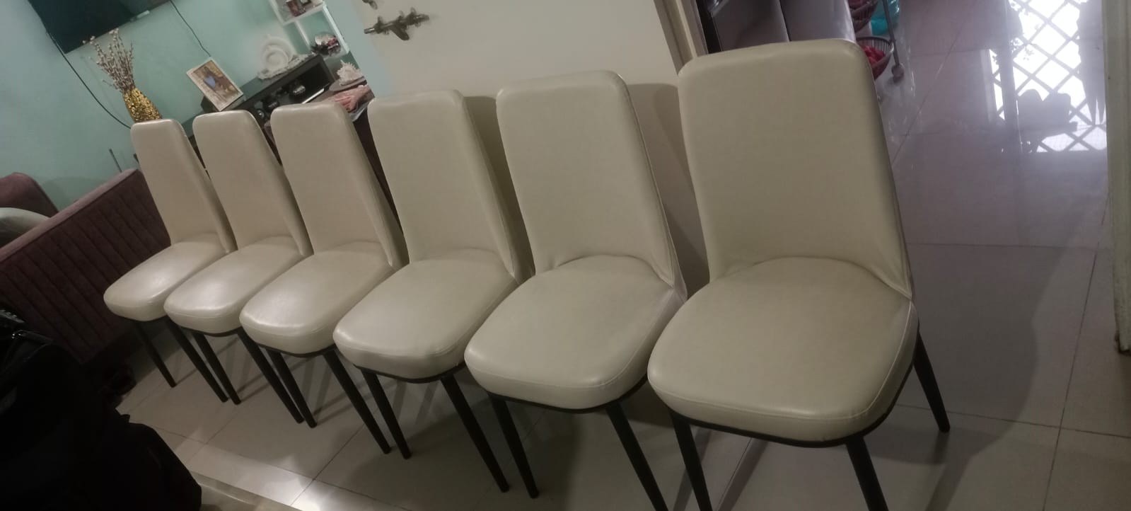 Dining chair